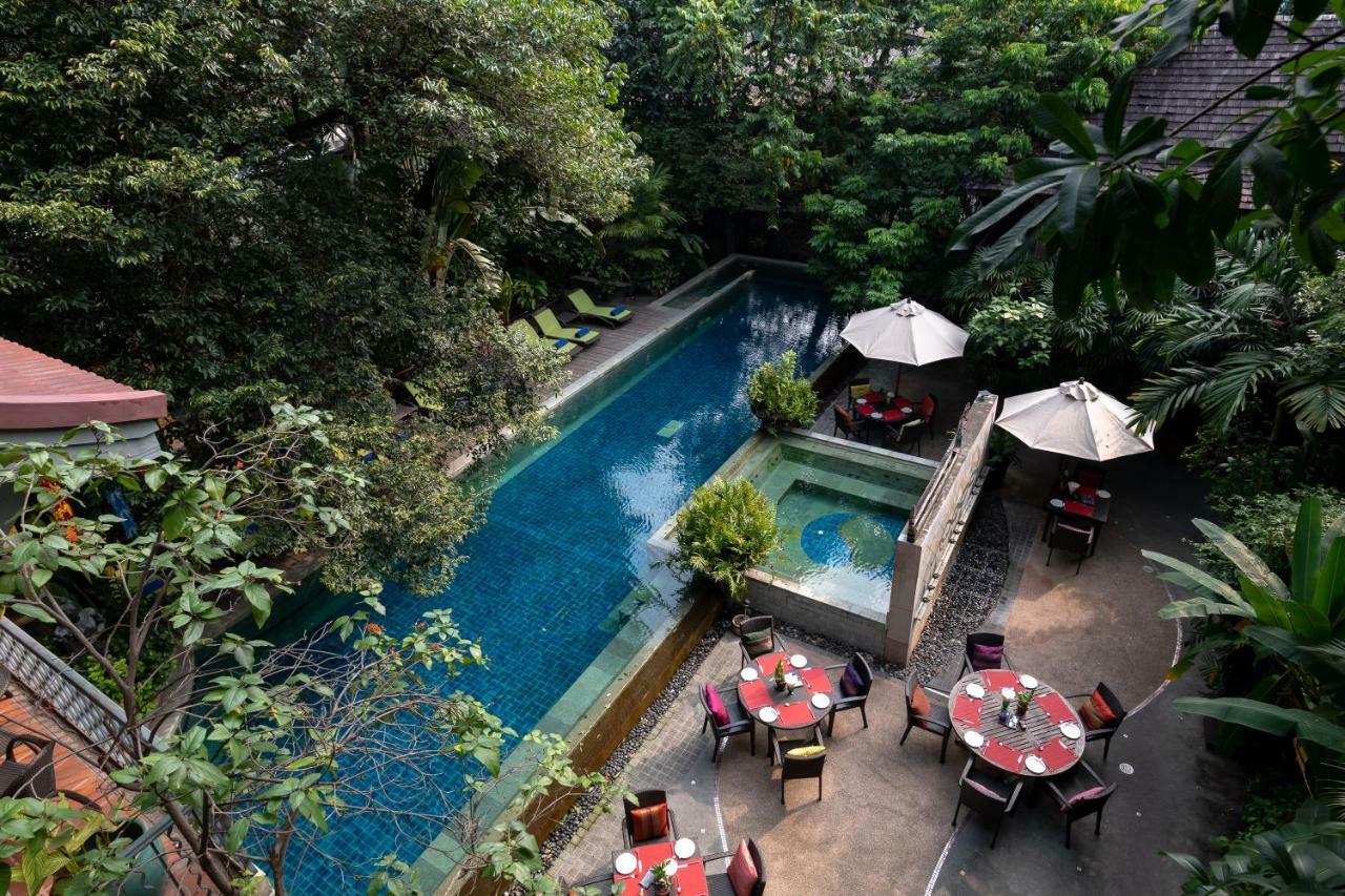 Ariyasom Villa Bangkok Bagian luar foto