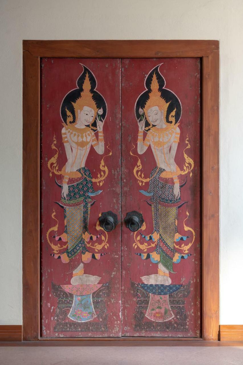 Ariyasom Villa Bangkok Bagian luar foto